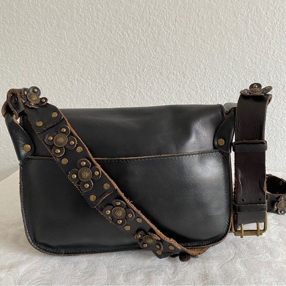 Patricia Nash Black Leather Crossbody Bag with Embellished Strap - Picture 3 of 12